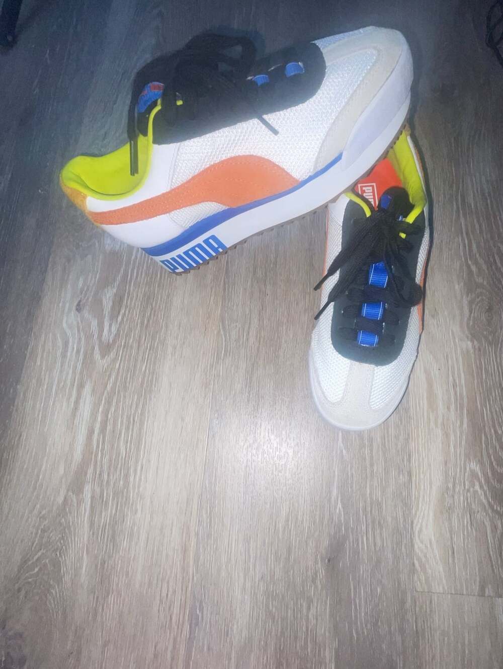 Puma Roma Amor Sport Sneakers Size 6 White Orange Yellow